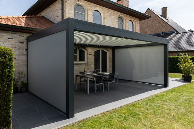 Pergola auf einer Terasse