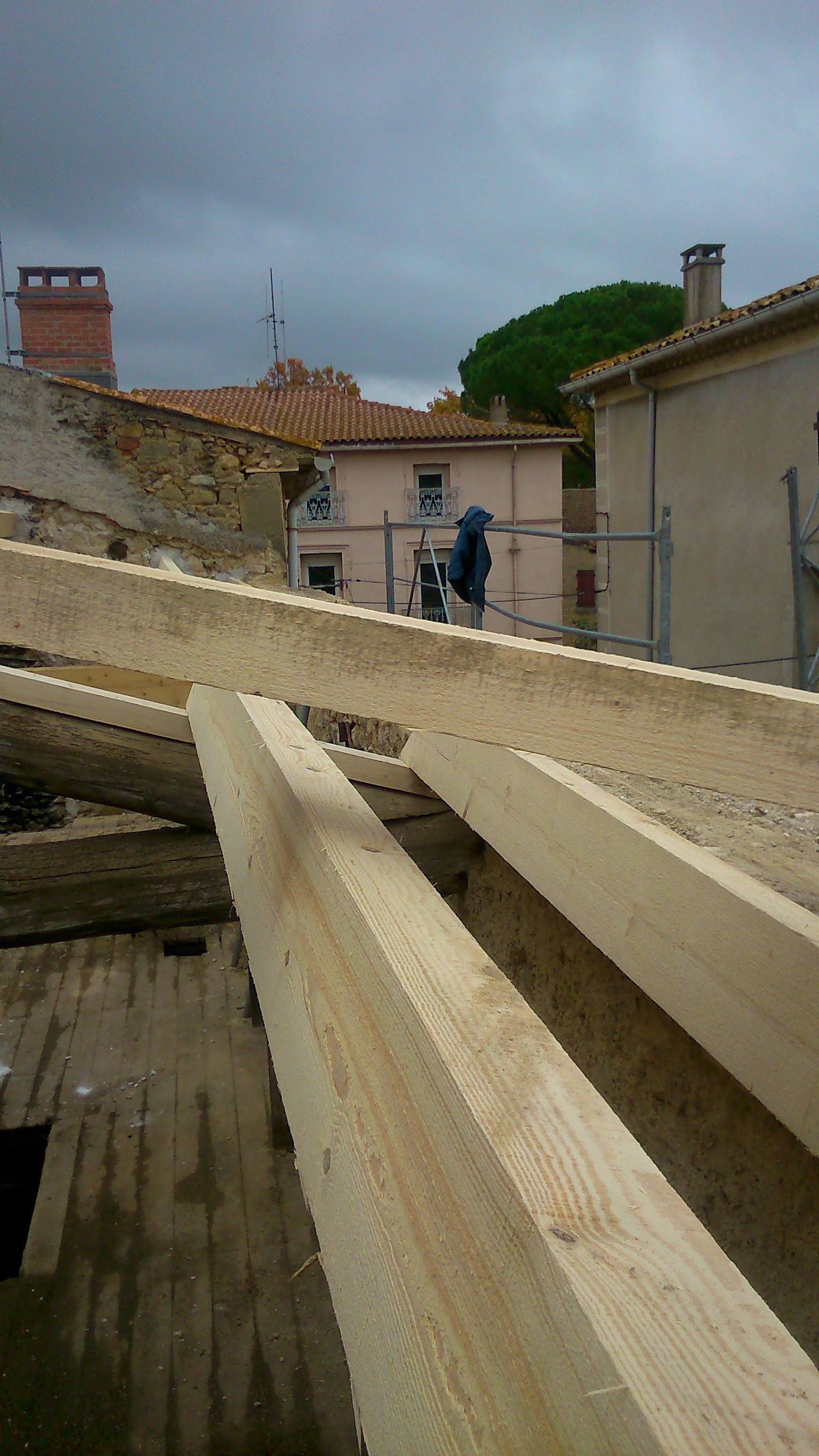 La charpente d'une maison