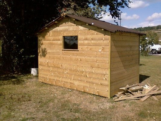 Abri de jardin en bois sur mesure, vue arrière