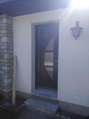 Porte d'entrée avec vitrage