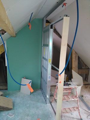 Porte à galandage, chantier en cours