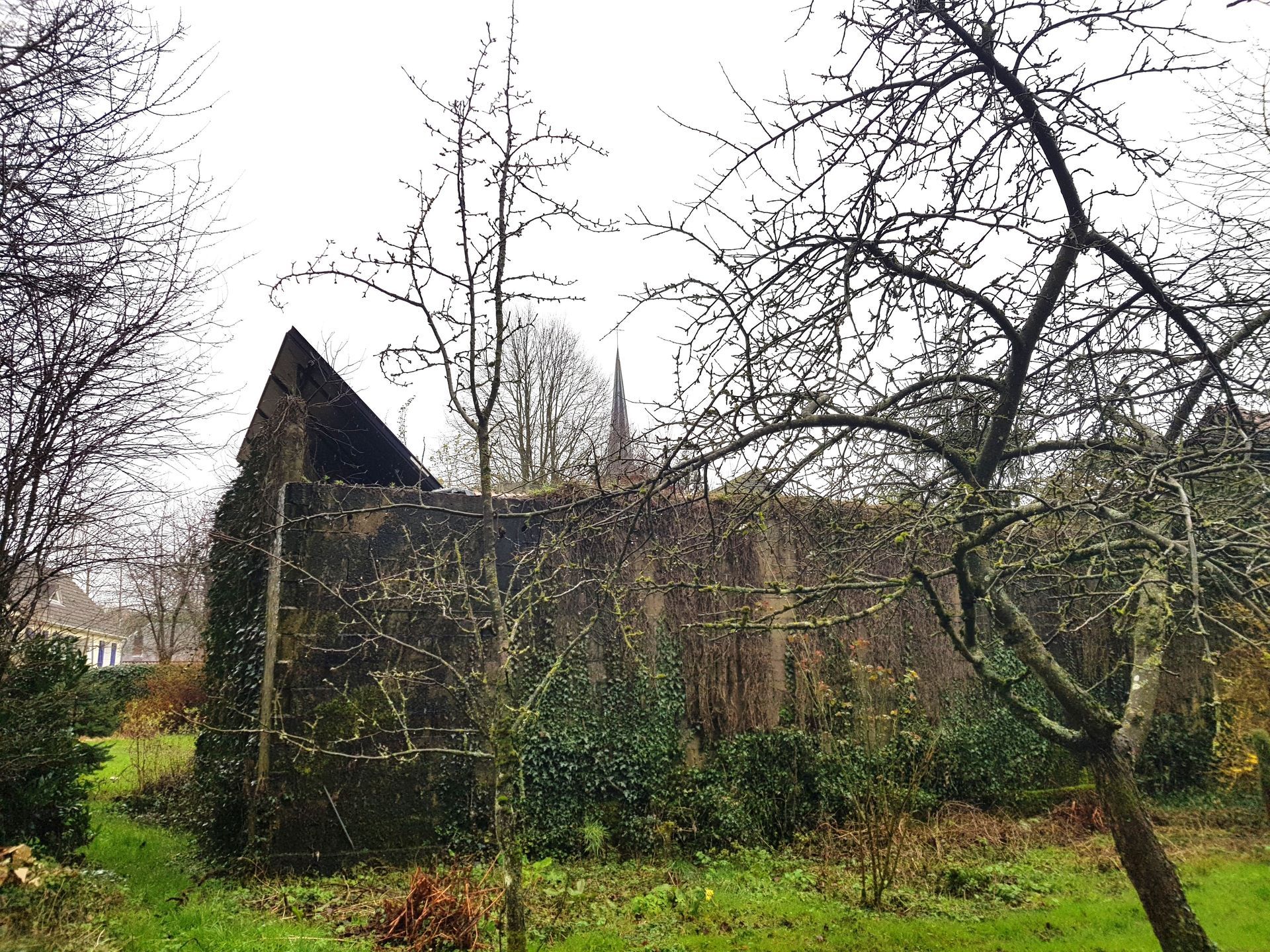 Batisse en ruine