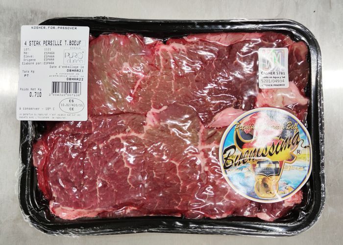 Una bandeja de carne con una etiqueta que dice buenavista