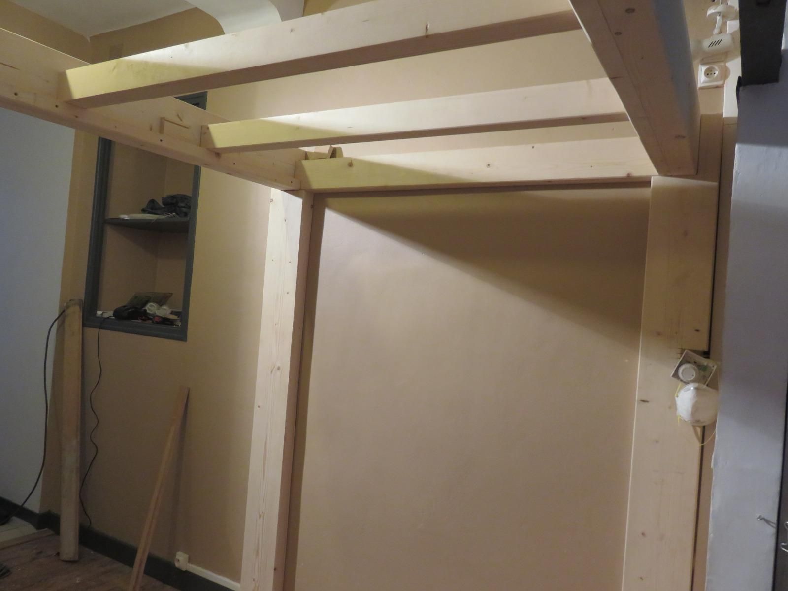 Création d'une structure en bois en intérieur