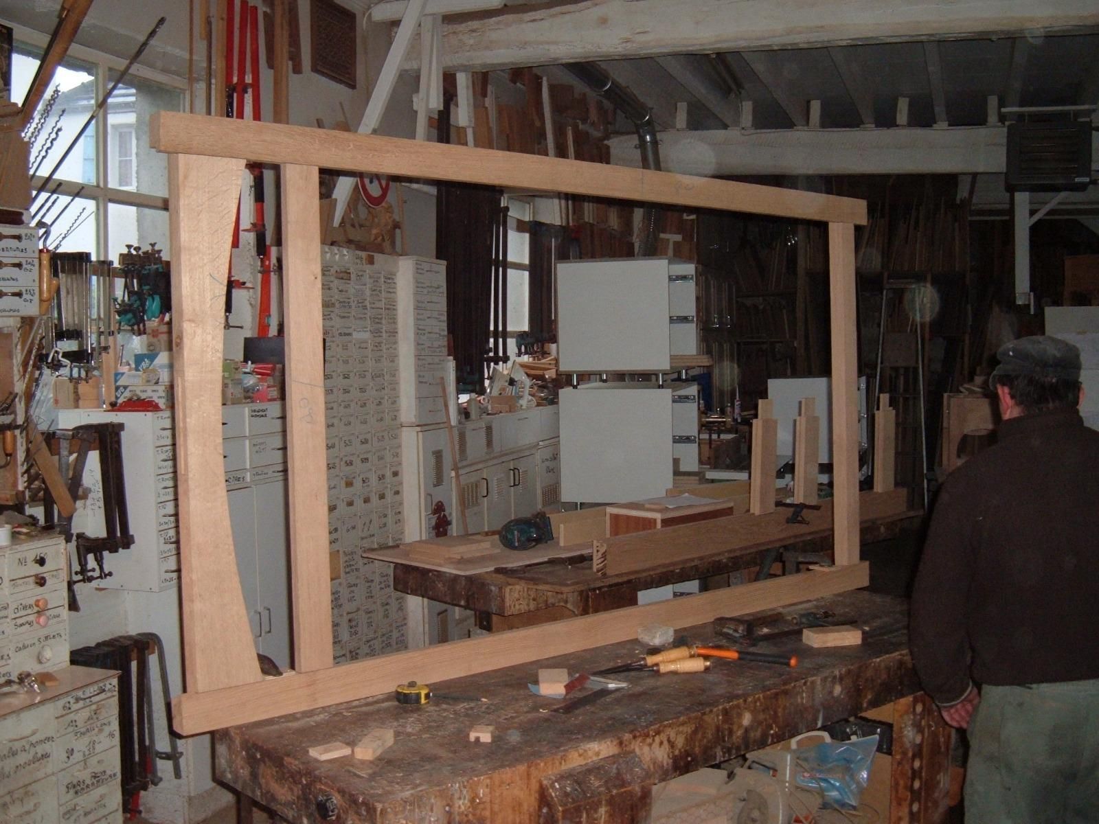 Contour en bois d'une porte