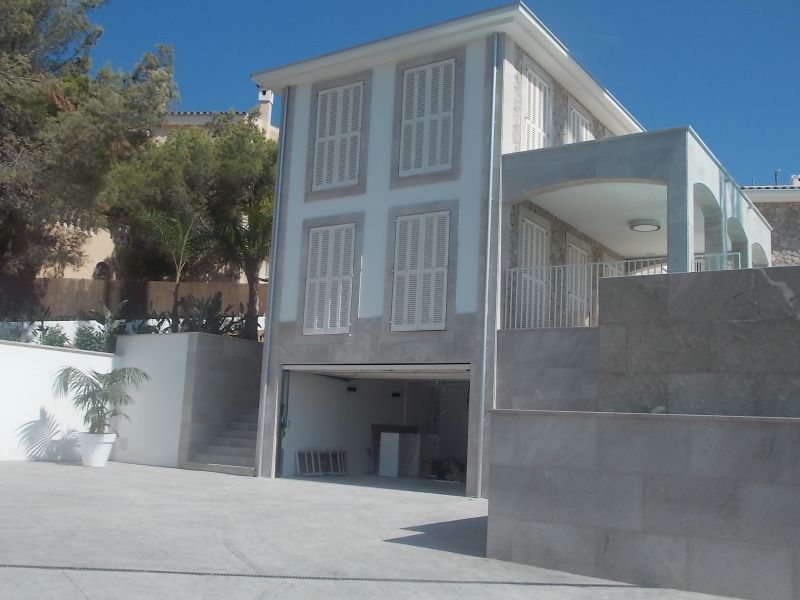 Bausachverständiger und Baugutachter für Immobilienkaufberatung und Hauskaufberatung in Andalusien - Spanien.