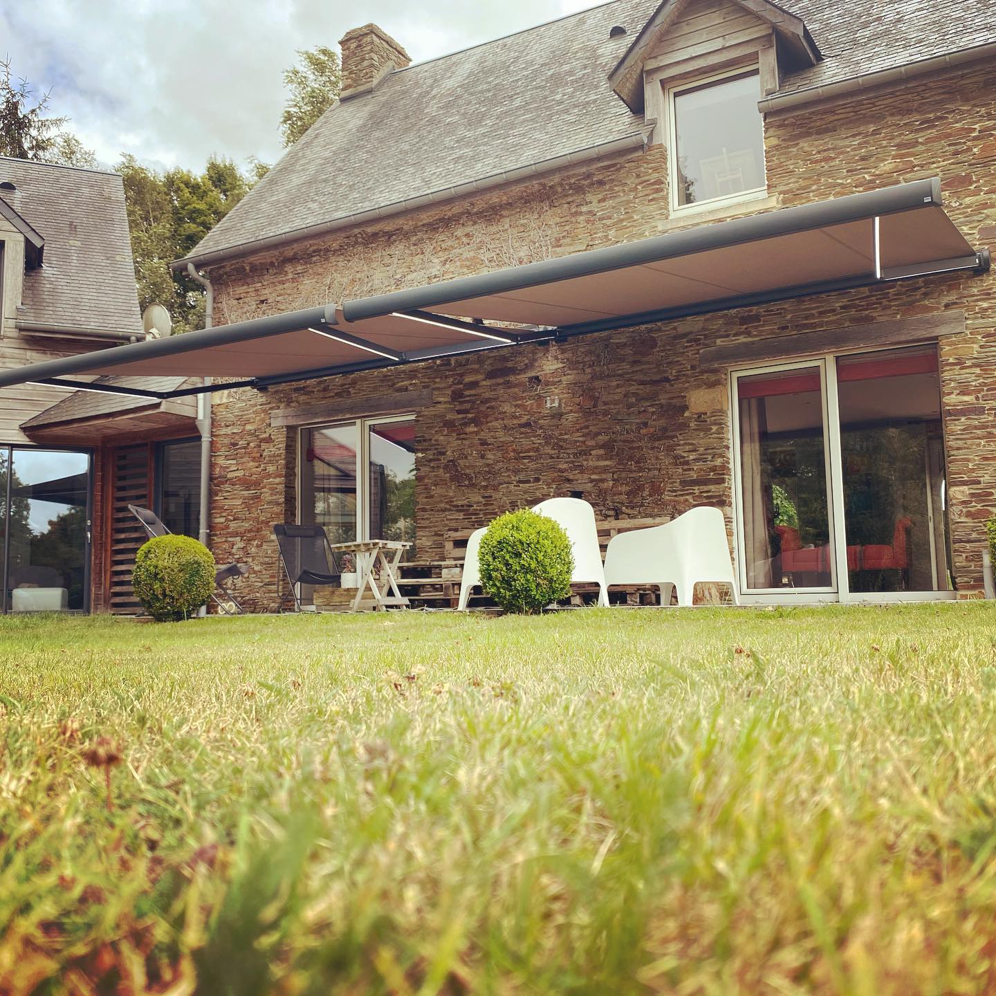 Pose de pergola en Normandie par Diot Automatisme