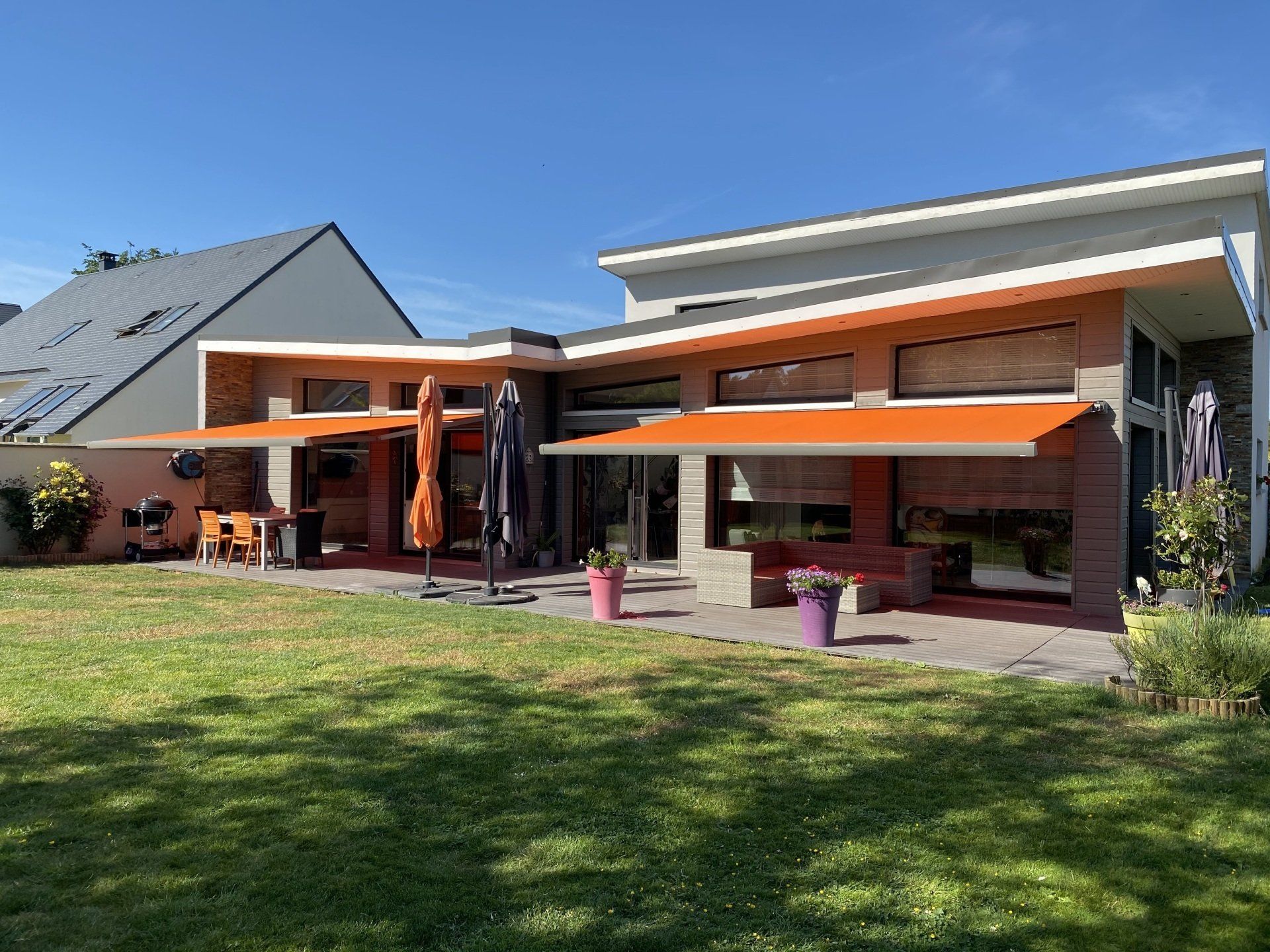 Sente et pose de store en Normandie - Diot Automatisme