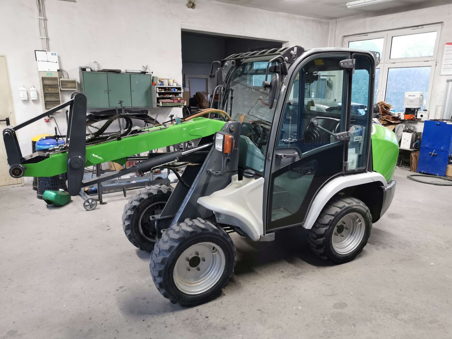 Autolackiererei Traktor