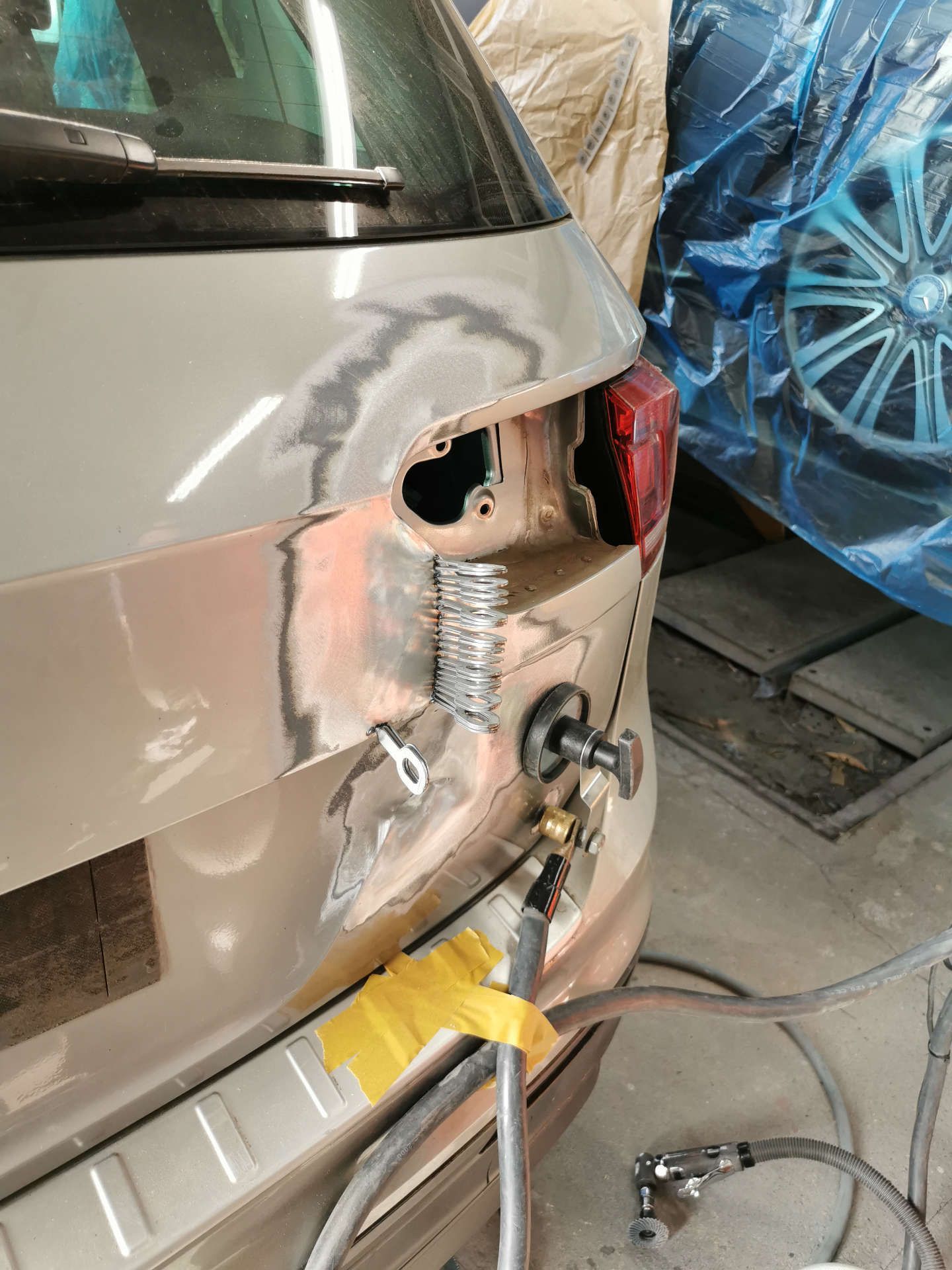 Unfallreparatur Rückseite