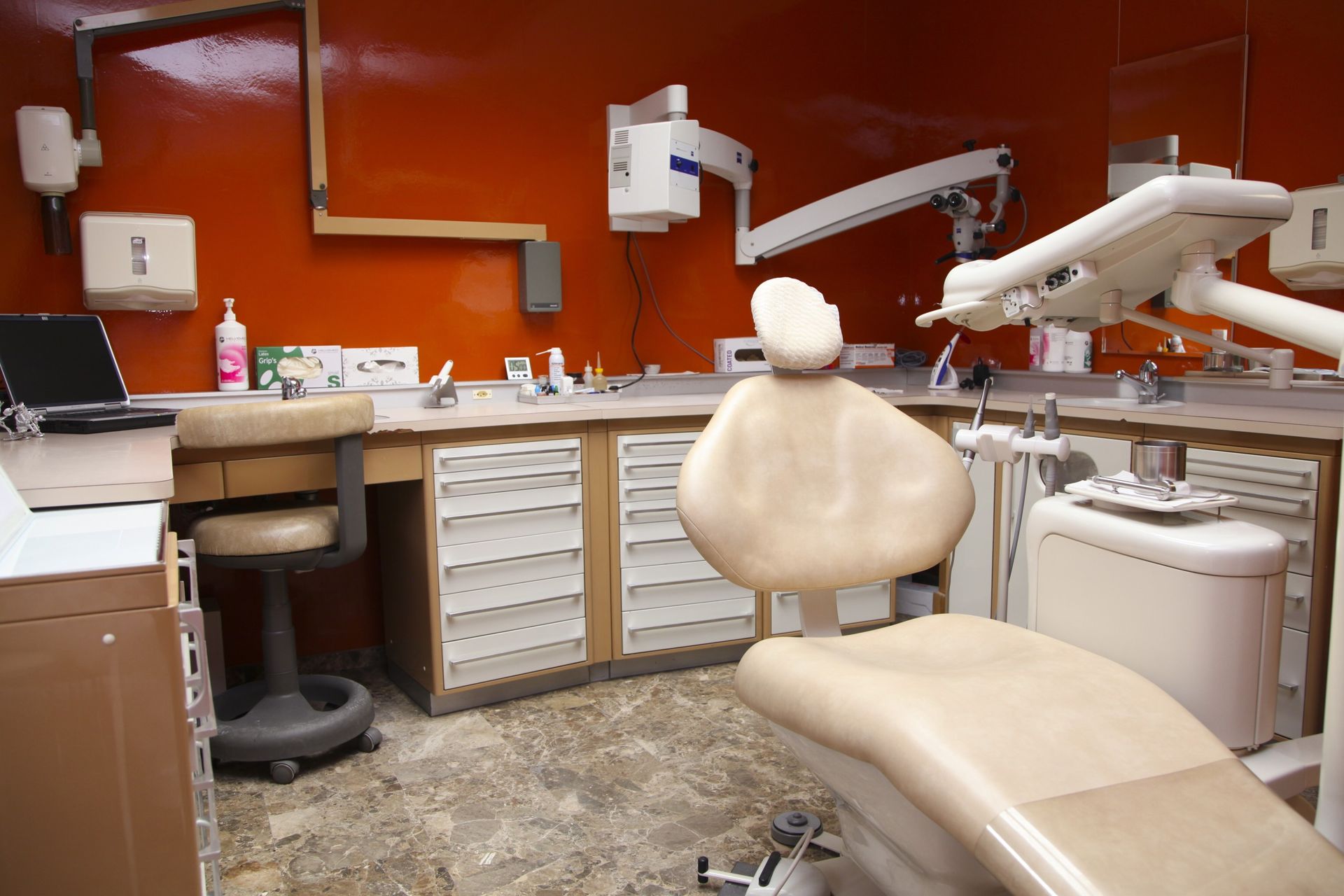 Cabinet dentaire - Dulguérov