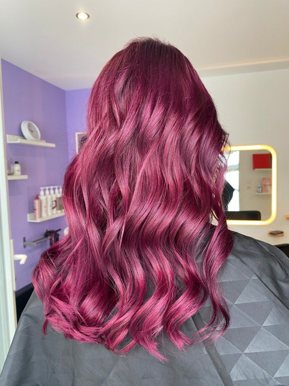 Aux Mains d'Argent, Follonier Marlène