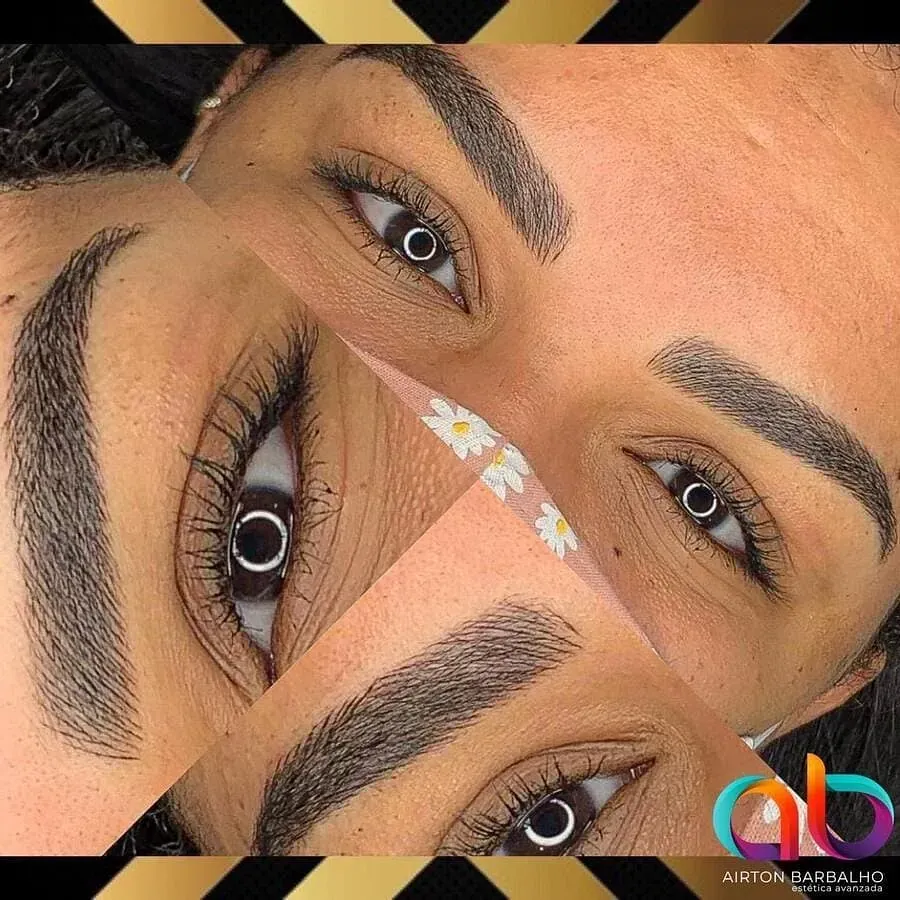 Un primer plano de las cejas y las pestañas de una mujer.