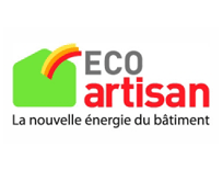 Logo de Eco artisan avec une maison verte, un arc-en-ciel et un texte rouge.