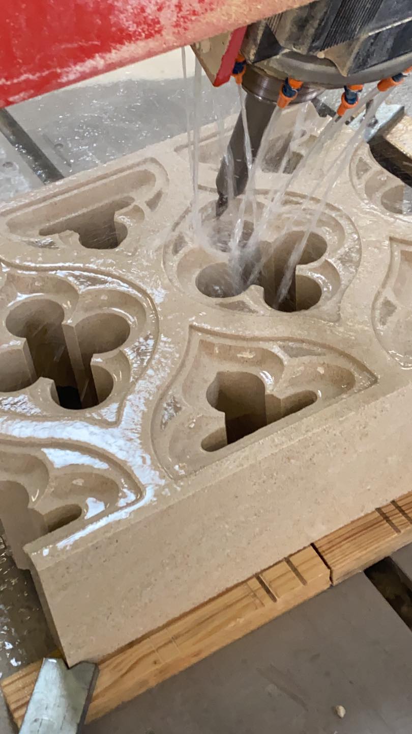 Ouvrage en pierre naturelle