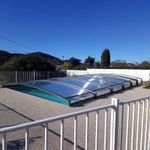 Abri de piscine installé pour un client