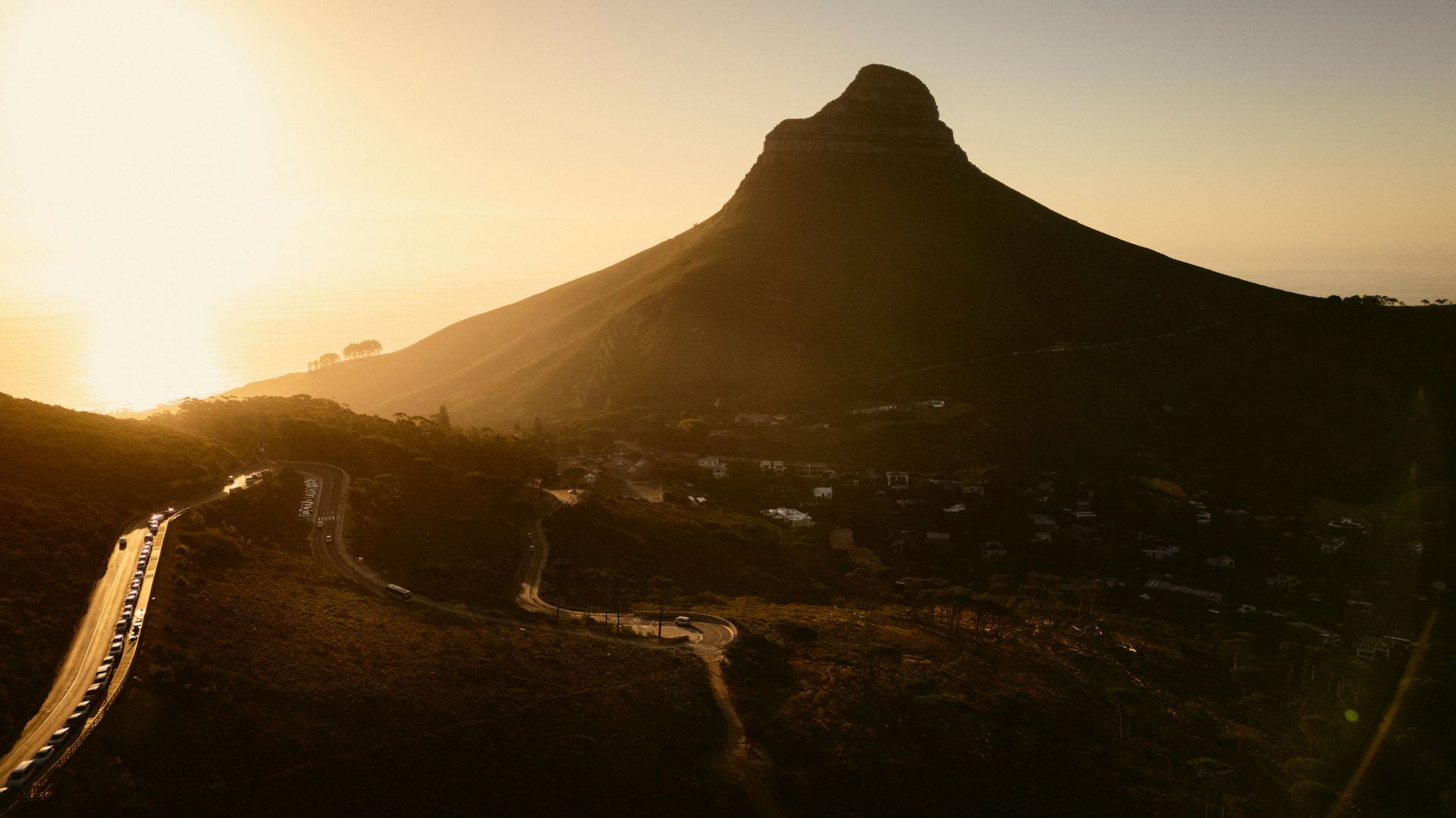 Blick auf en Lions Head in Abendstimmung.