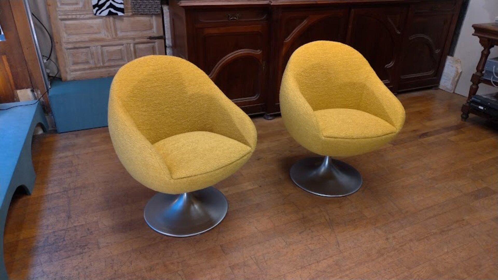 2 fauteuils ronds jaunes