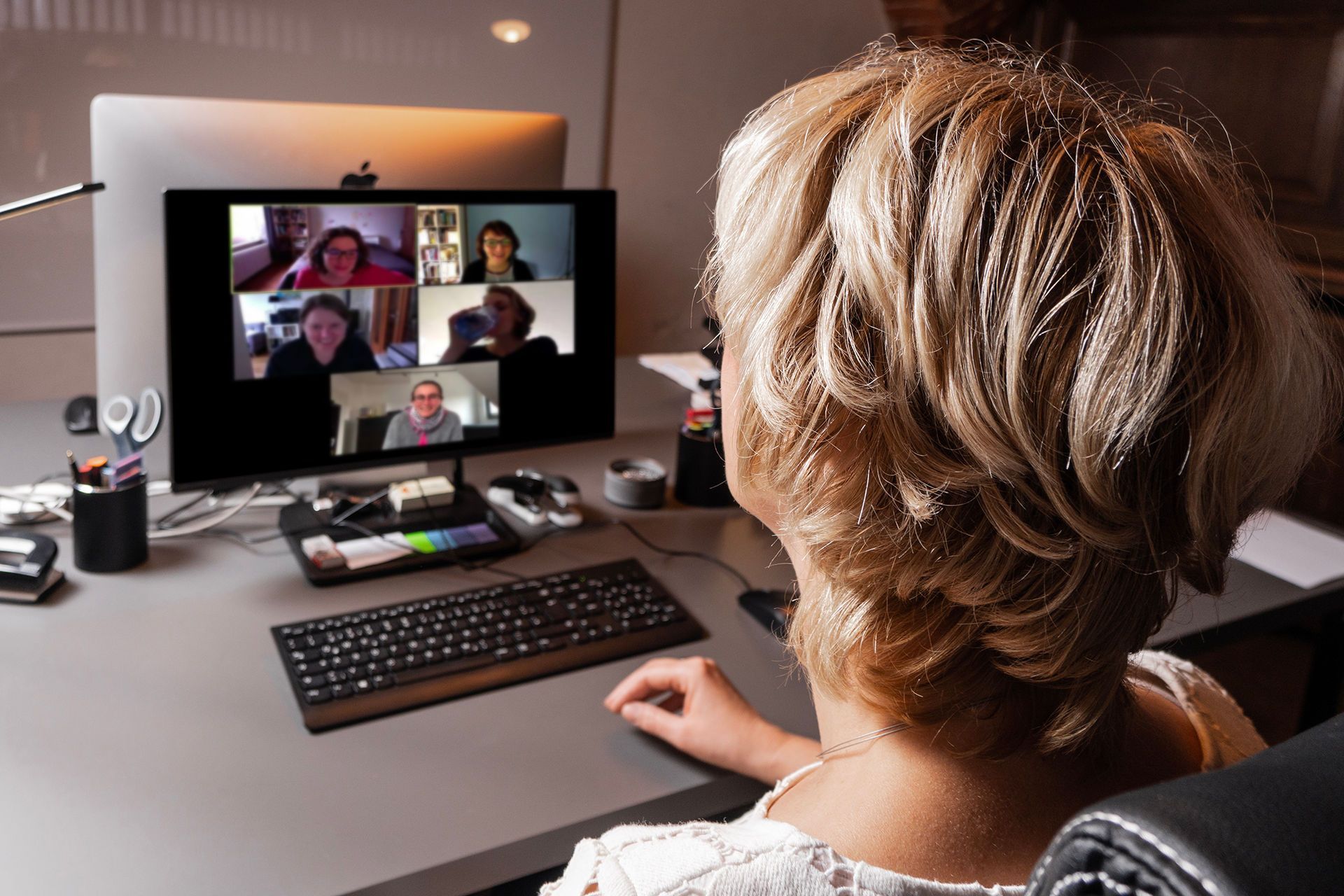 Online Sessions sind ein  Weg zum Familiencoaching, wenn Sie nicht in Berlin vorbeischauen können.