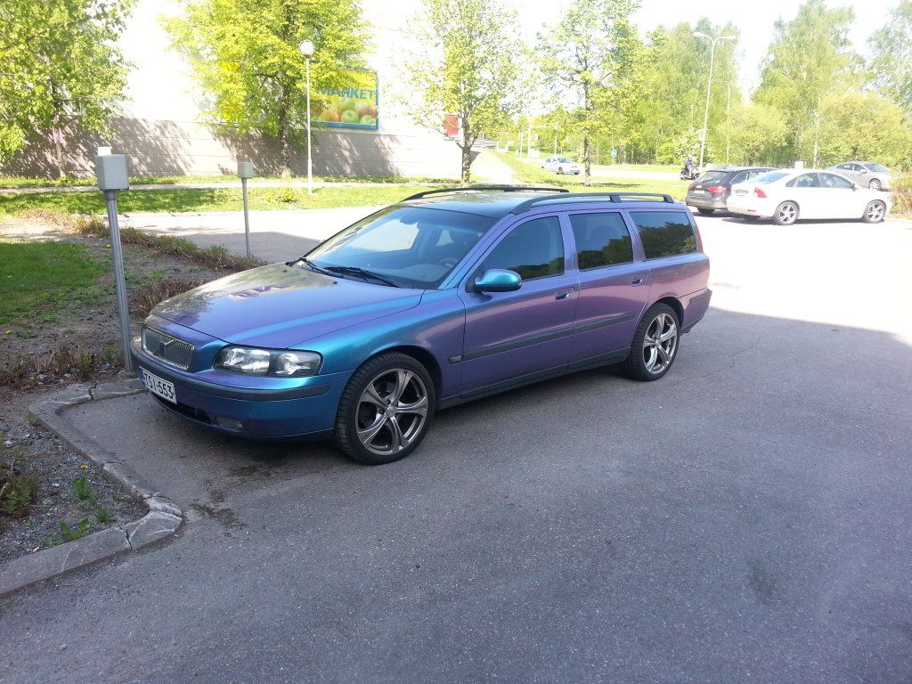 Autokalvoasennus Tomi Monto