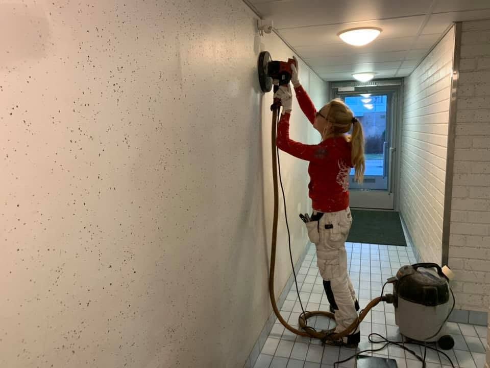 Huoneistoremontti Turku – Kirjalan Maalauspalvelu Oy toteuttaa asunnon pintaremontit ja sisämaalaukset ammattitaidolla.