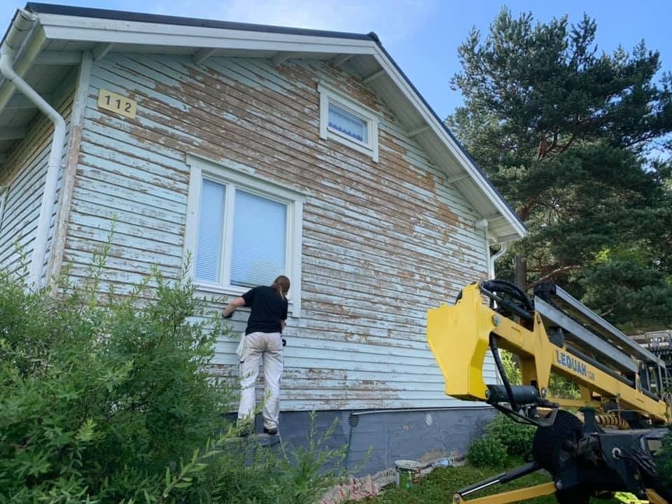 Laadukas julkisivun huoltomaalaus Turku – Kirjalan Maalauspalvelu Oy maalaa puujulkisivut pitkäikäisellä lopputuloksella.