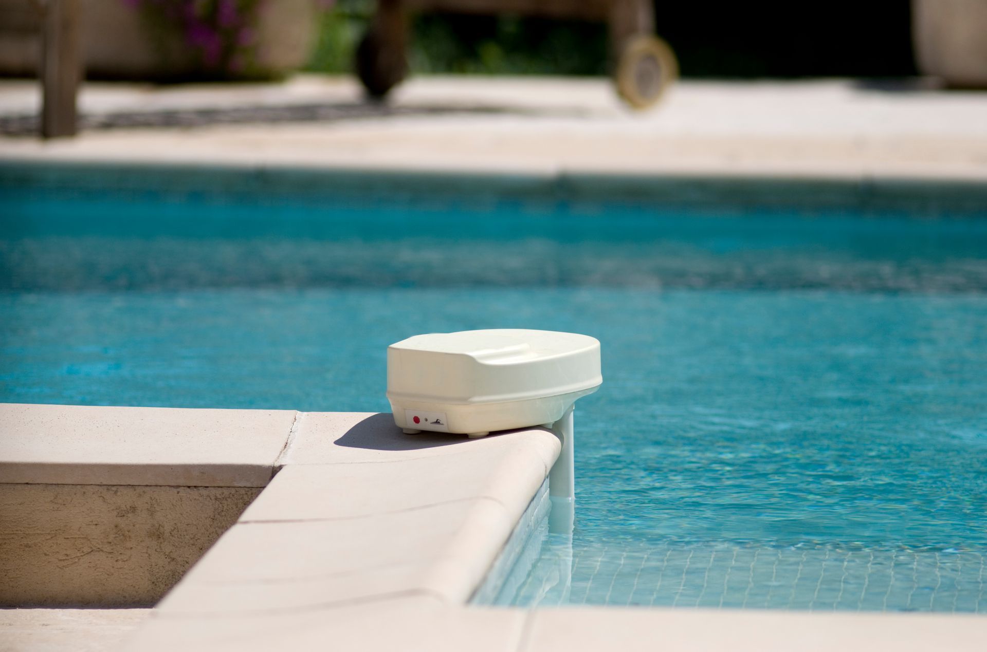 Alarme pour détecter une chute dans la piscine