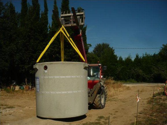 Assainissement avec cuve en béton