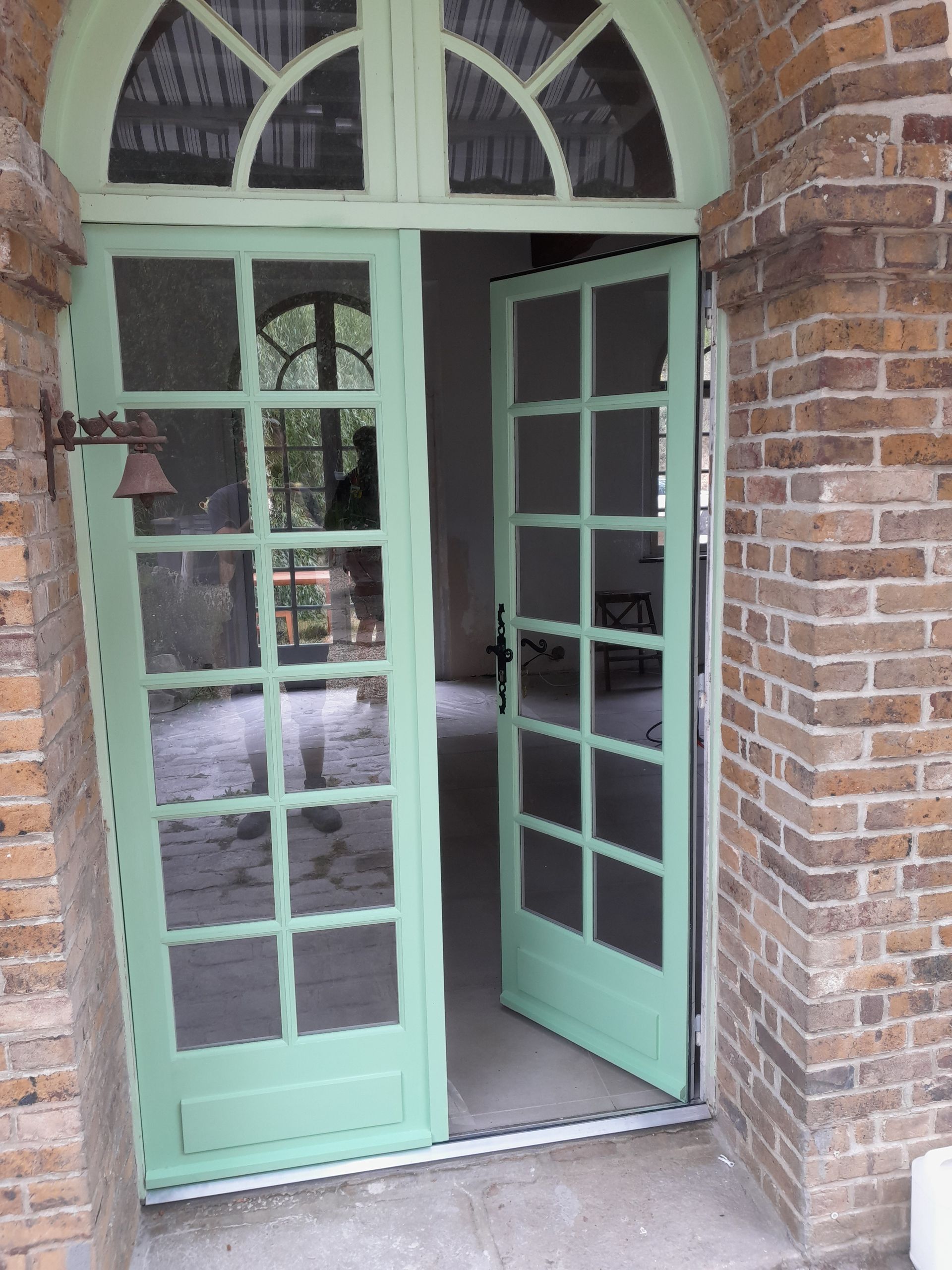 création porte en bois