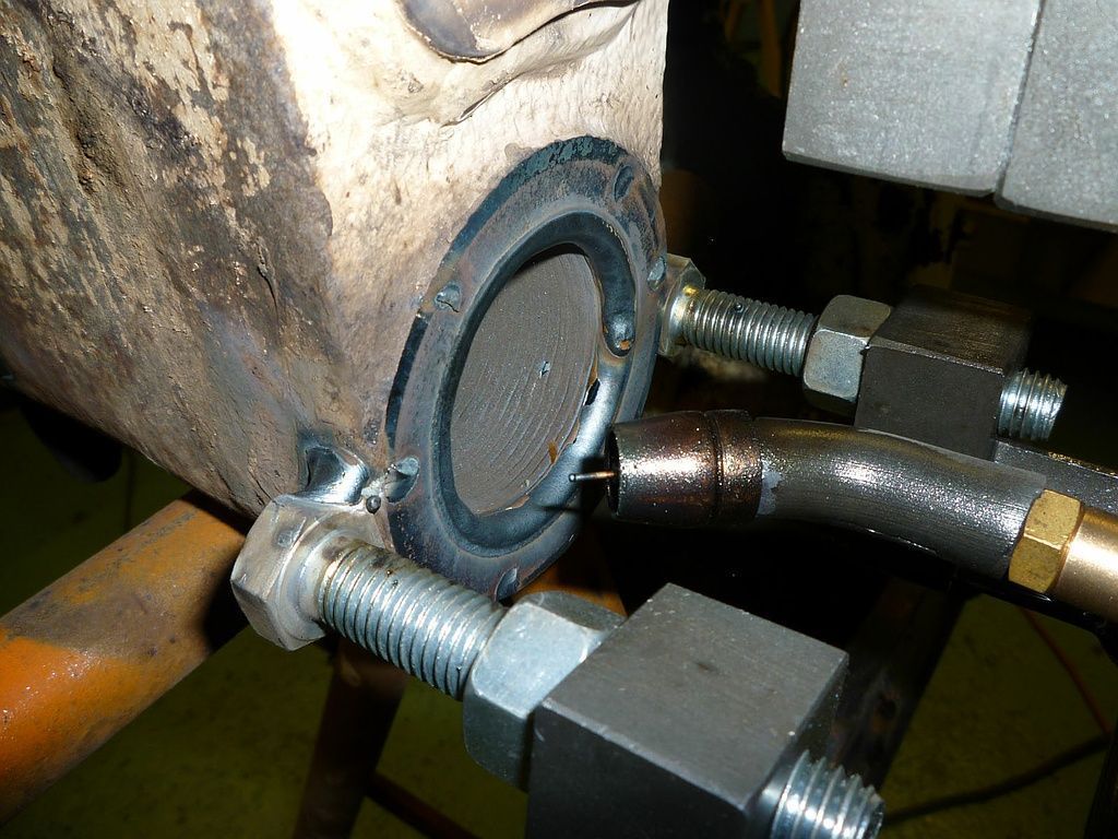 Im Folgenden zeigen wir Ihnen lebendige Eindrücke unserer Arbeit und unserer Fahrzeuge. Rufen Sie uns bei Fragen oder Anmerkungen gerne an.