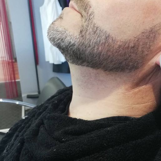 Barbershop et taille de barbeCoiffure et soin des cheveuxSalon de coiffure pour hommes, femmes et enfants à Chez-le-Bart - EVASION Coiffure