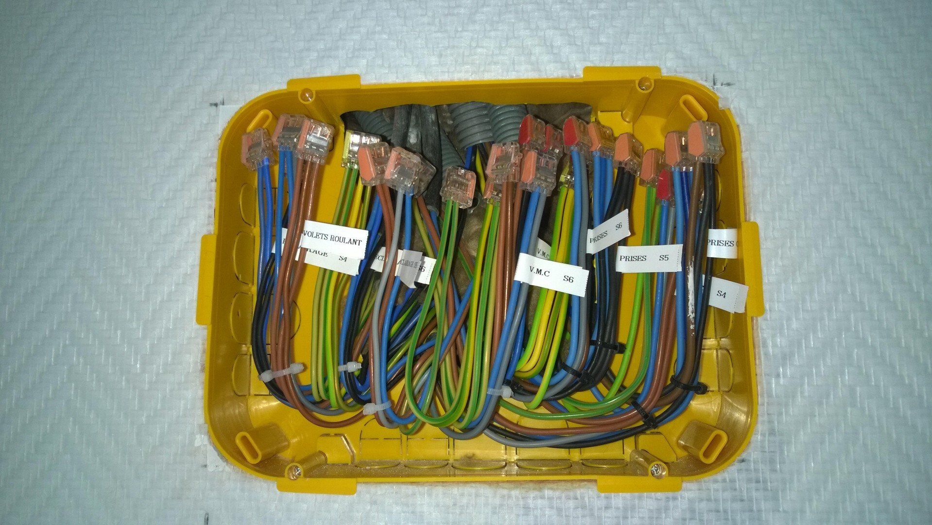 Boite de dérivation  - Issenheim