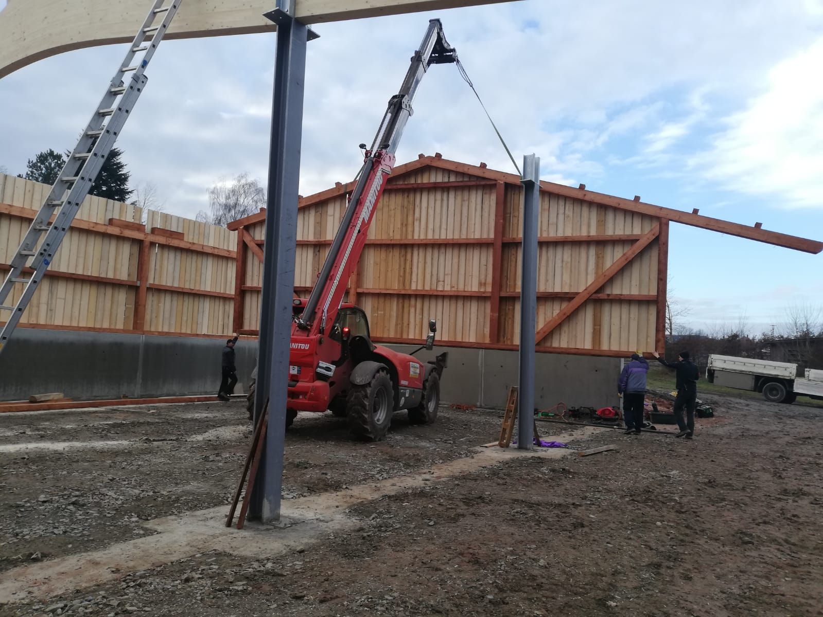 Aufrichten von Holzrahmenbau