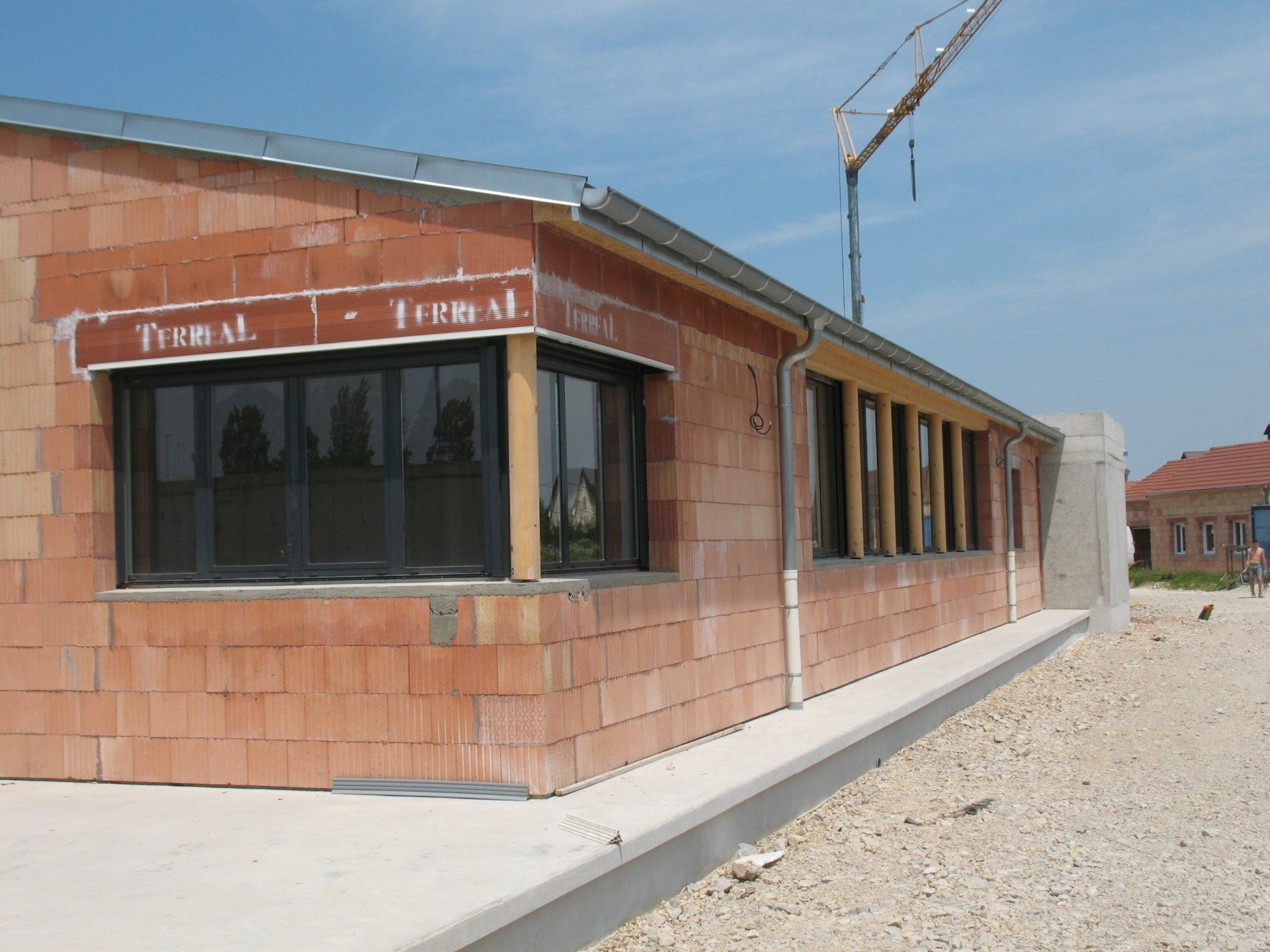 Maison en construction en brique