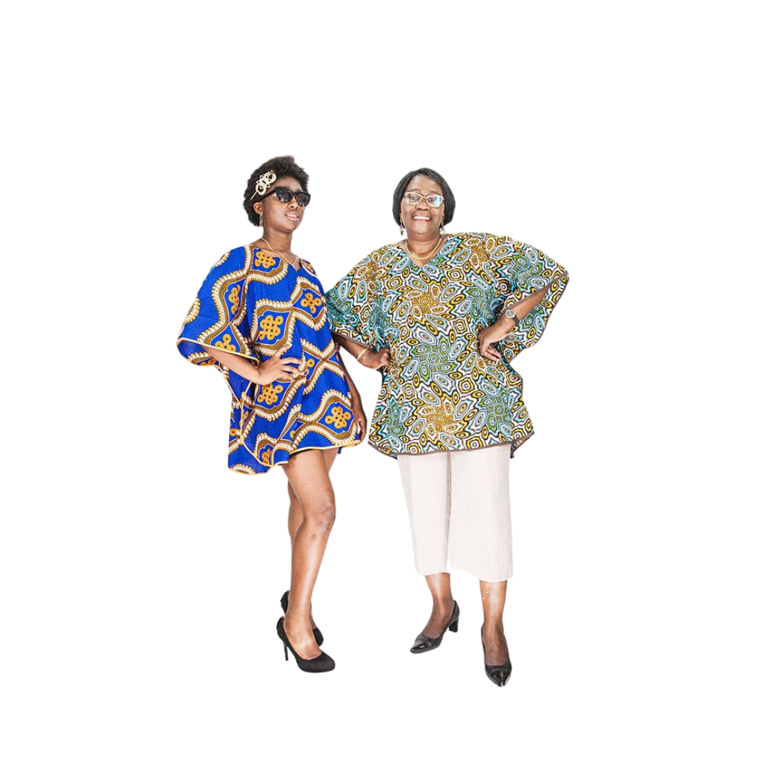 Blouse ample et robe courte