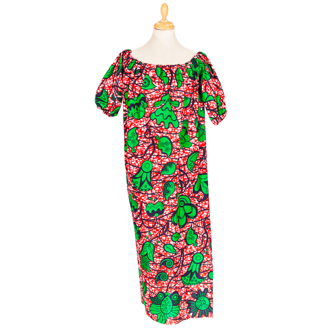 Robe rose avec motifs verts