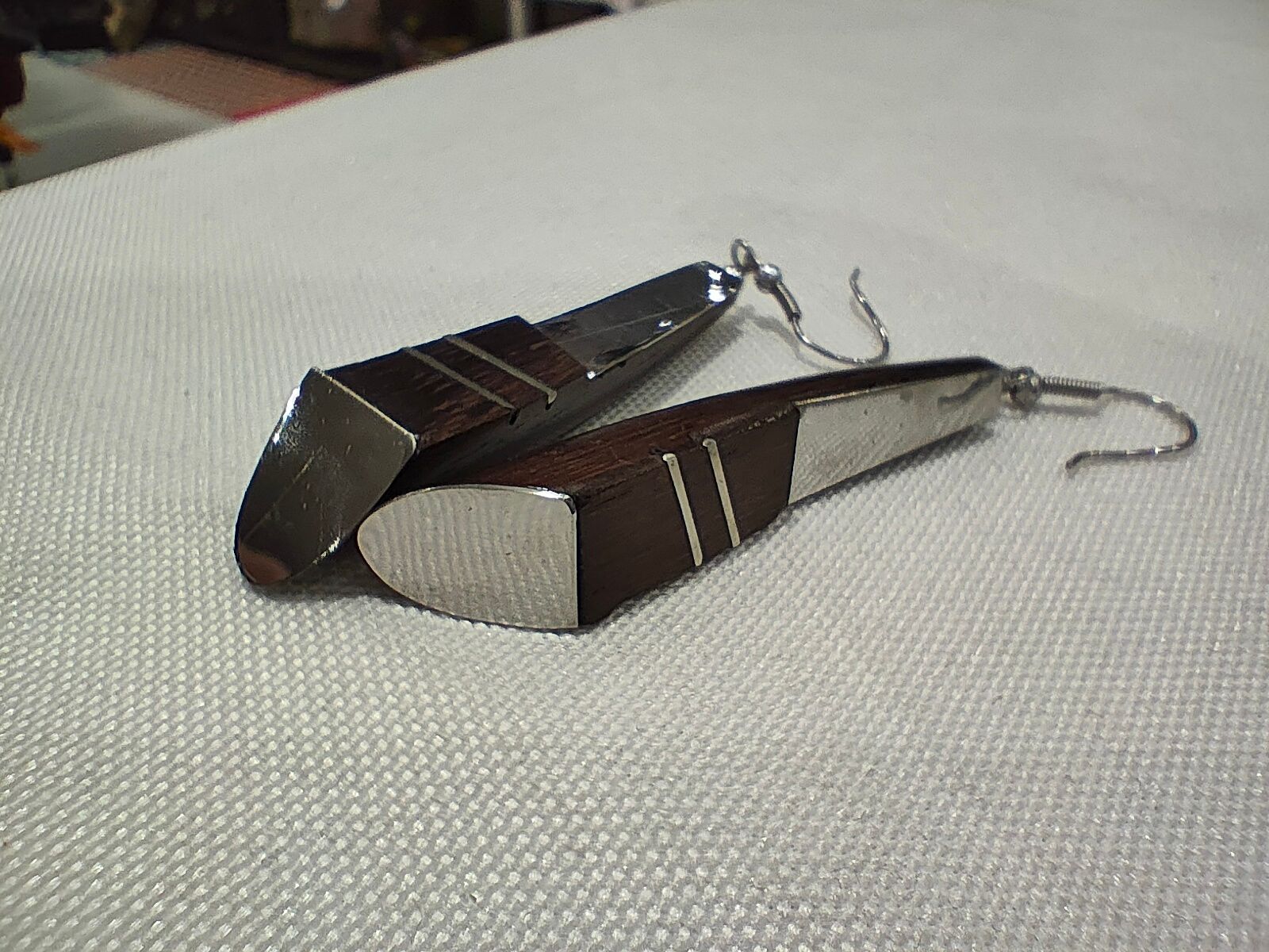 Boucles d'oreilles en bois et métal