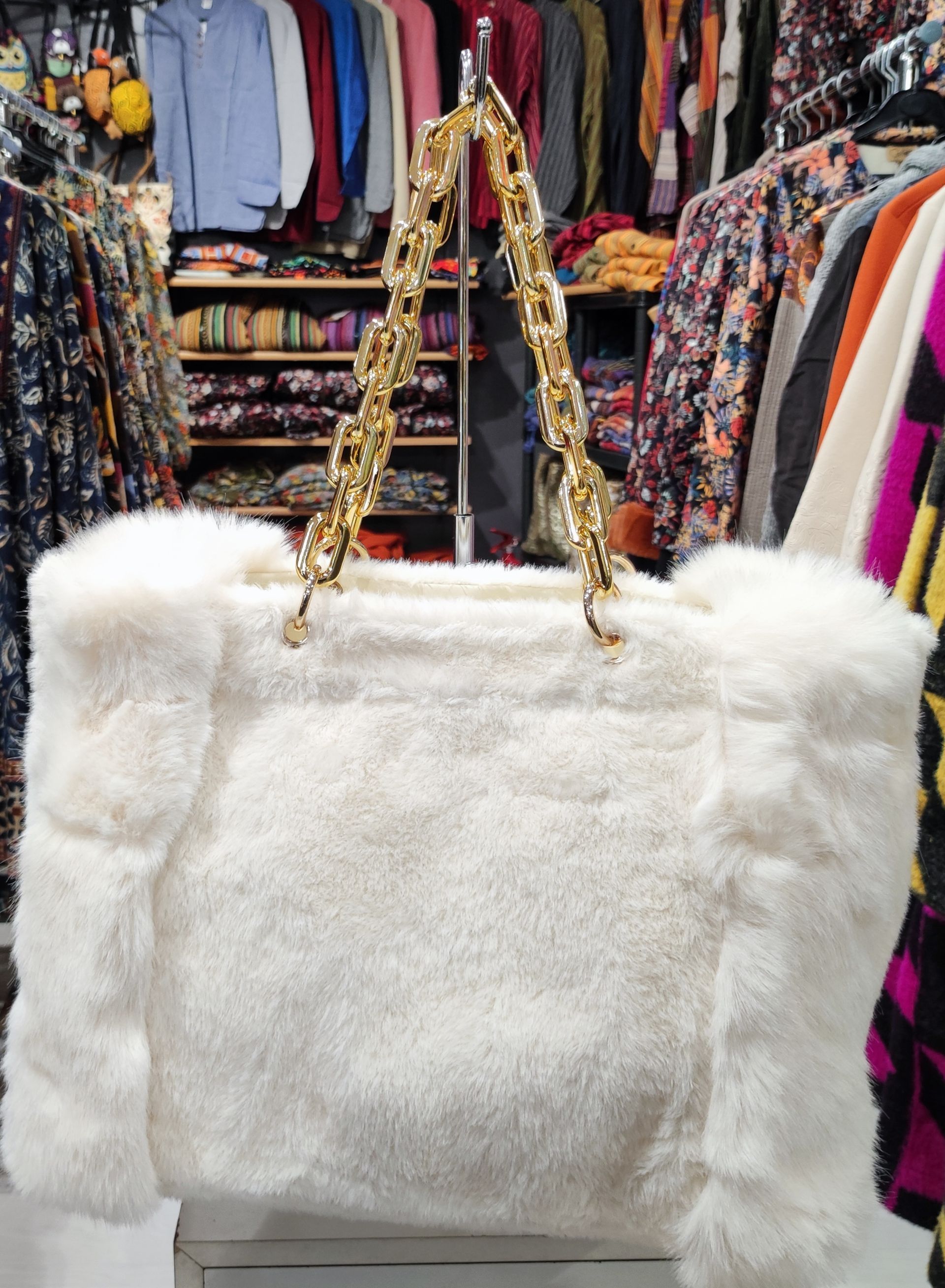 Sac en fourure blanc