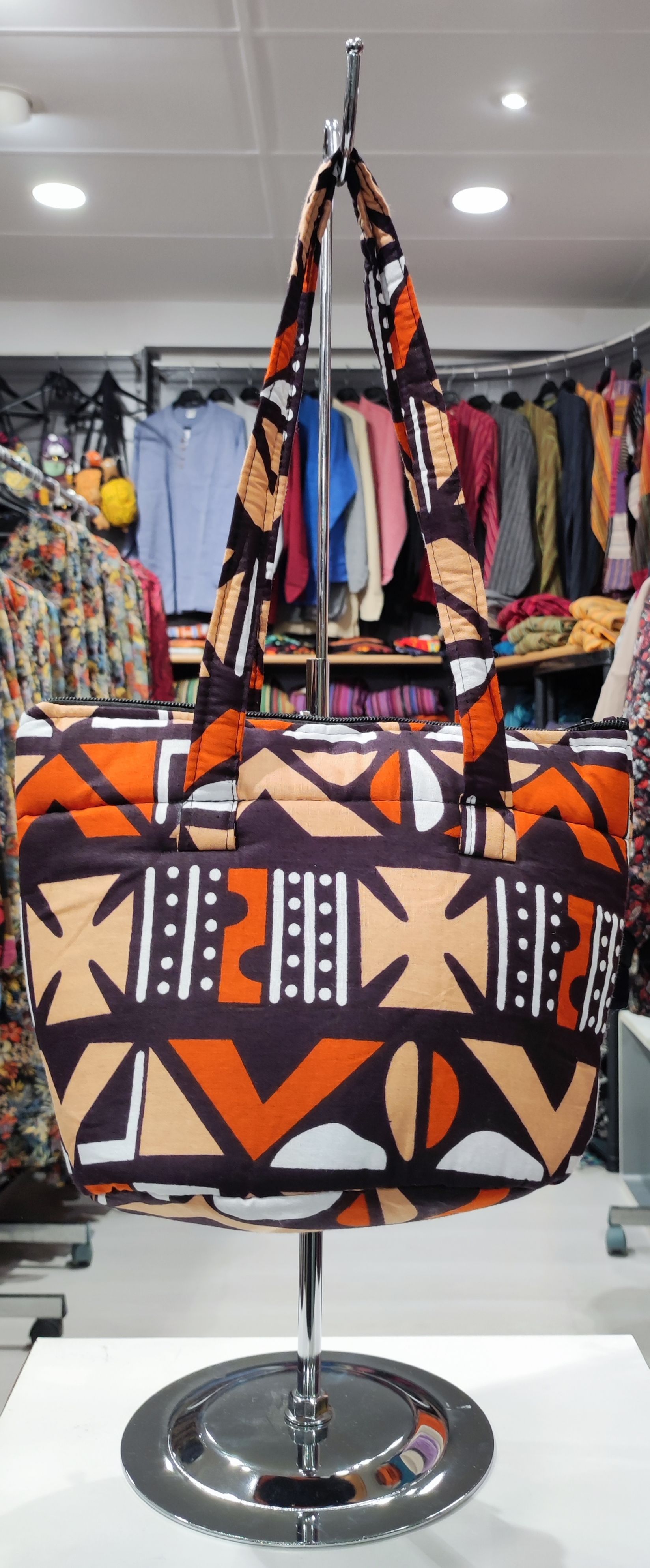 Sac à mains motifs africain motif maron, orange et blanc