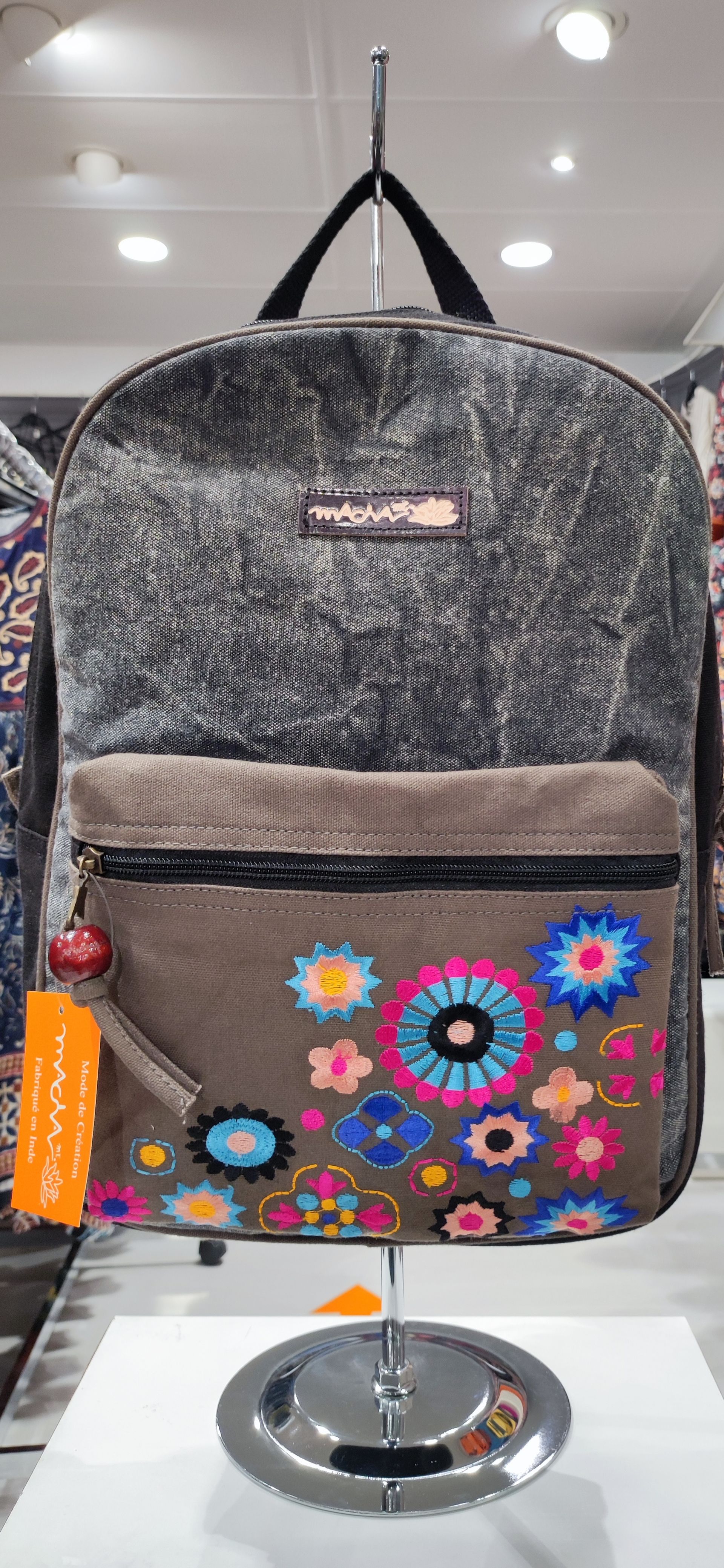 Sac à dos en jeans noir avec motif fleur