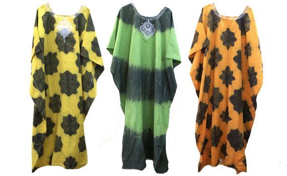 Boubous avec des motifs colorés