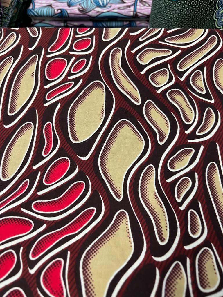 Tissu motif avec effet de profondeur rose et jaune