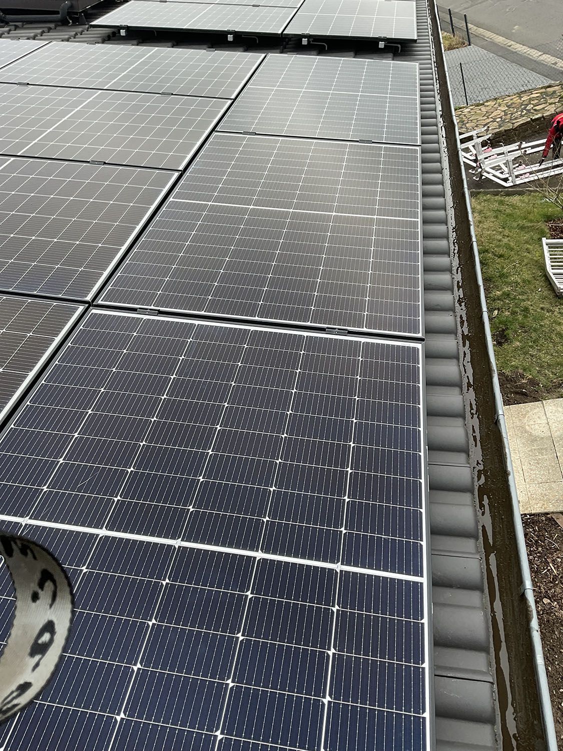 Projekt | Detailaufnahme einer Photovoltaikanlage