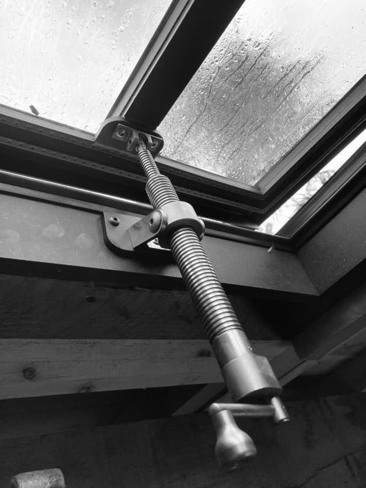 Pose fenêtre de toit