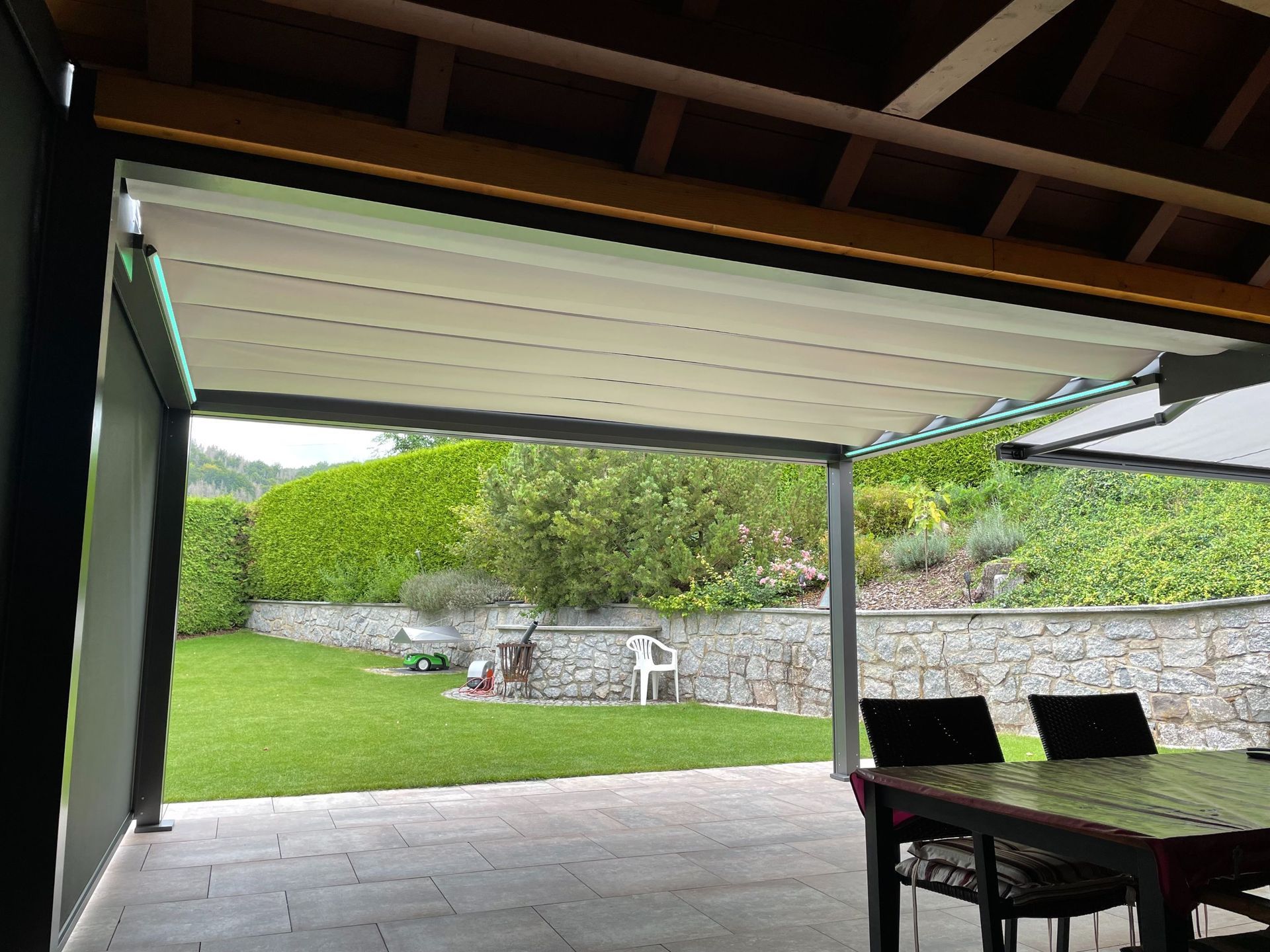 Galerie Sonnenstoren Raffstoren - Rohr-Storen GmbH - Rietheim