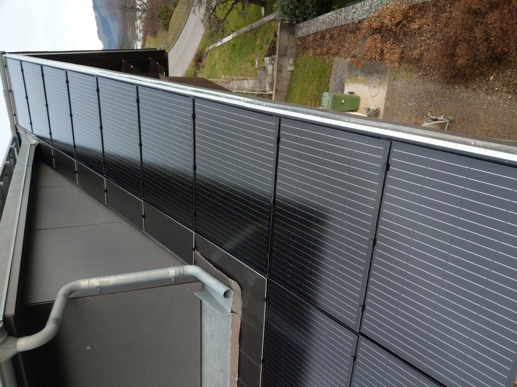 Oehrli Dach Fassade Solaranlage