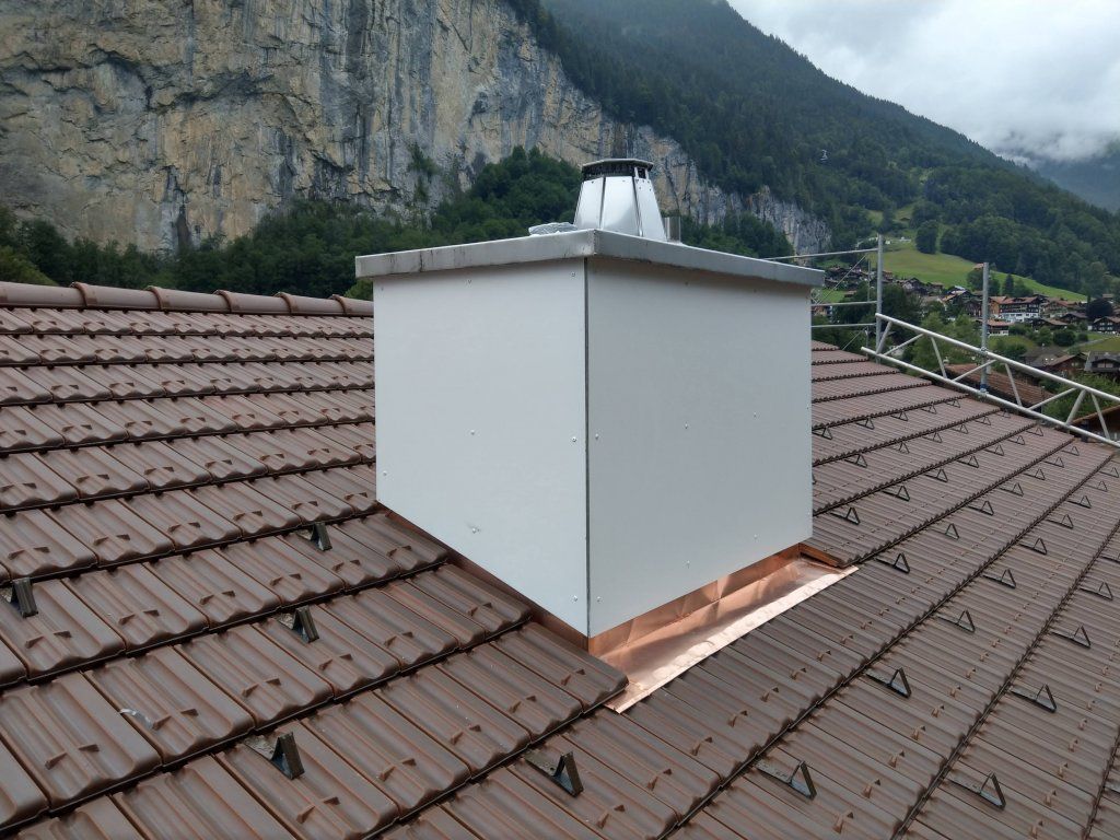 Oehrli Dach Fassade Solaranlage