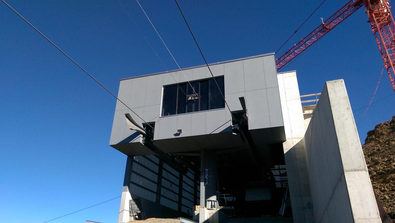 Oehrli Dach Fassade Solaranlage