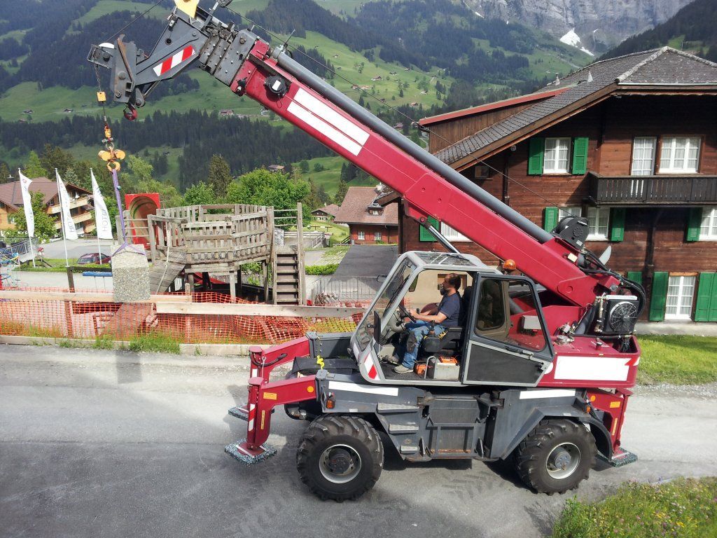 Oehrli Dach Fassade Solaranlage