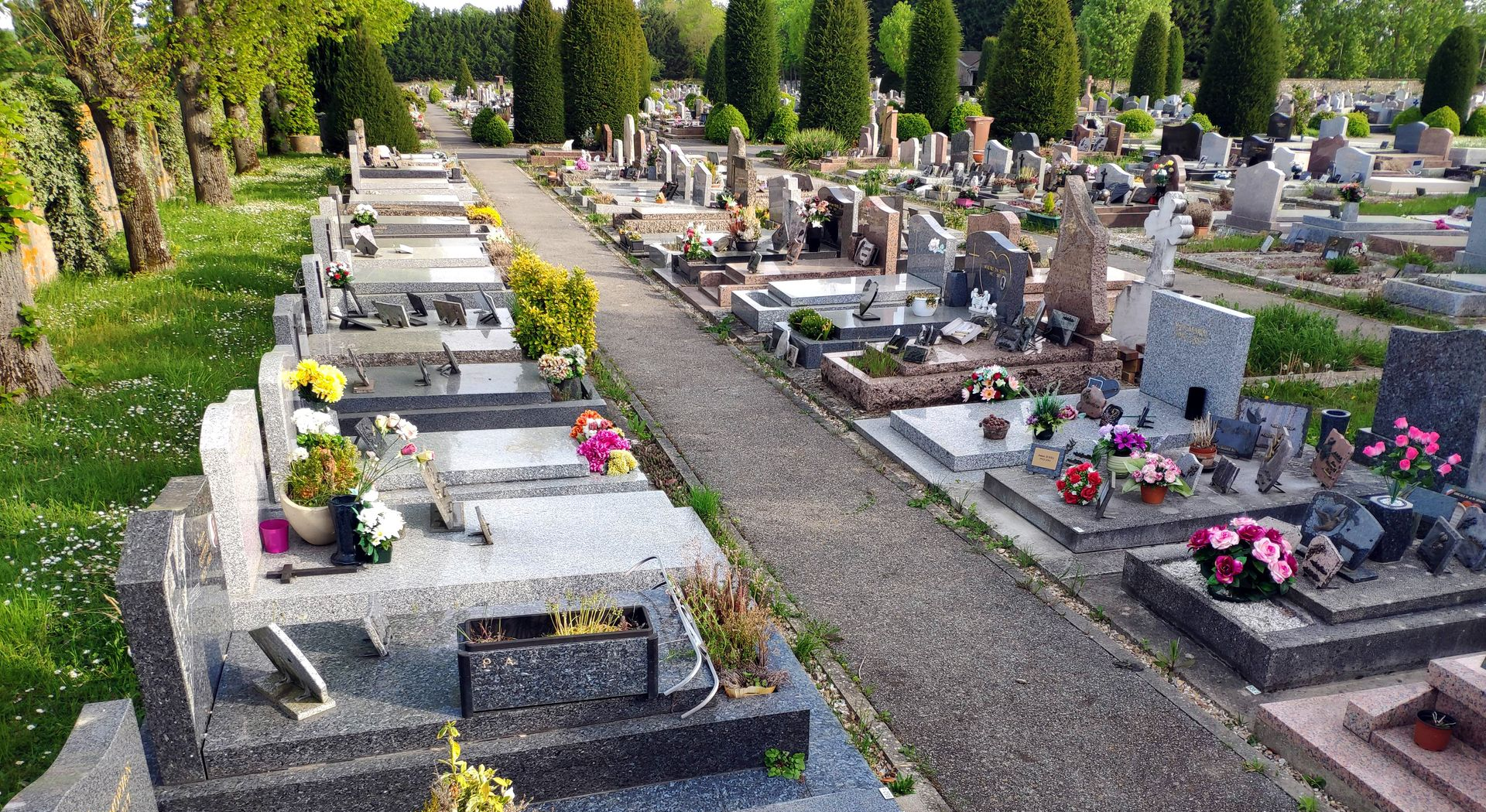 Cimetière vu de haut